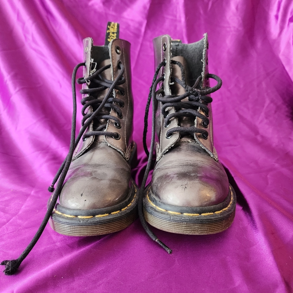 DR. MARTENS Pascal Metallic Pewter (Silver) Eyelet Combat Boots Size 5 Womens